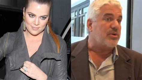 New reports claim Khloe Kardashians father is Kris。